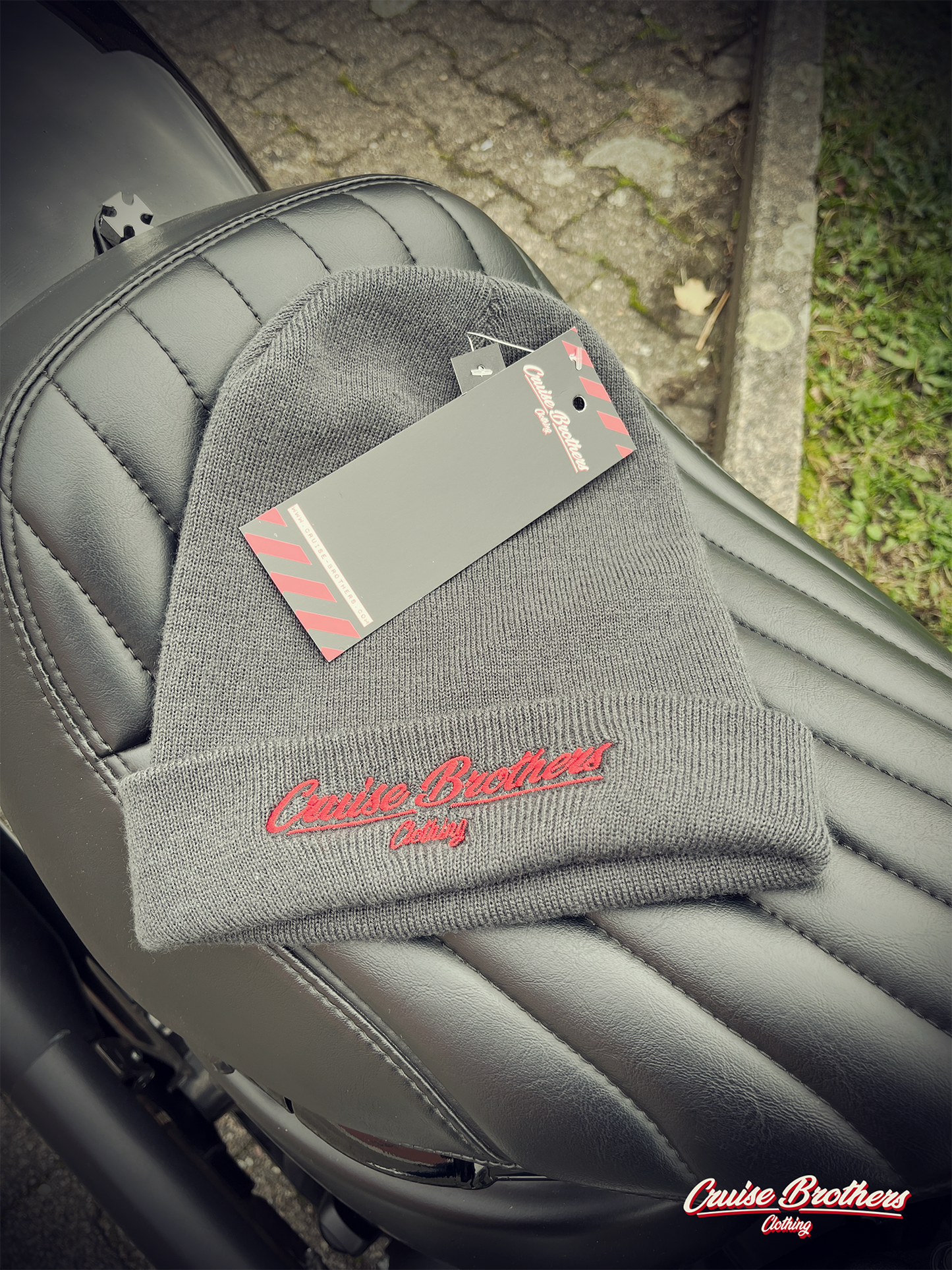 the classic Beanie - mit Stick (grey)